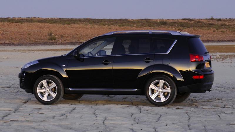 http://www.forum-peugeot.com/Forum/mesimages/15513/Peugeot 4007 3.jpg